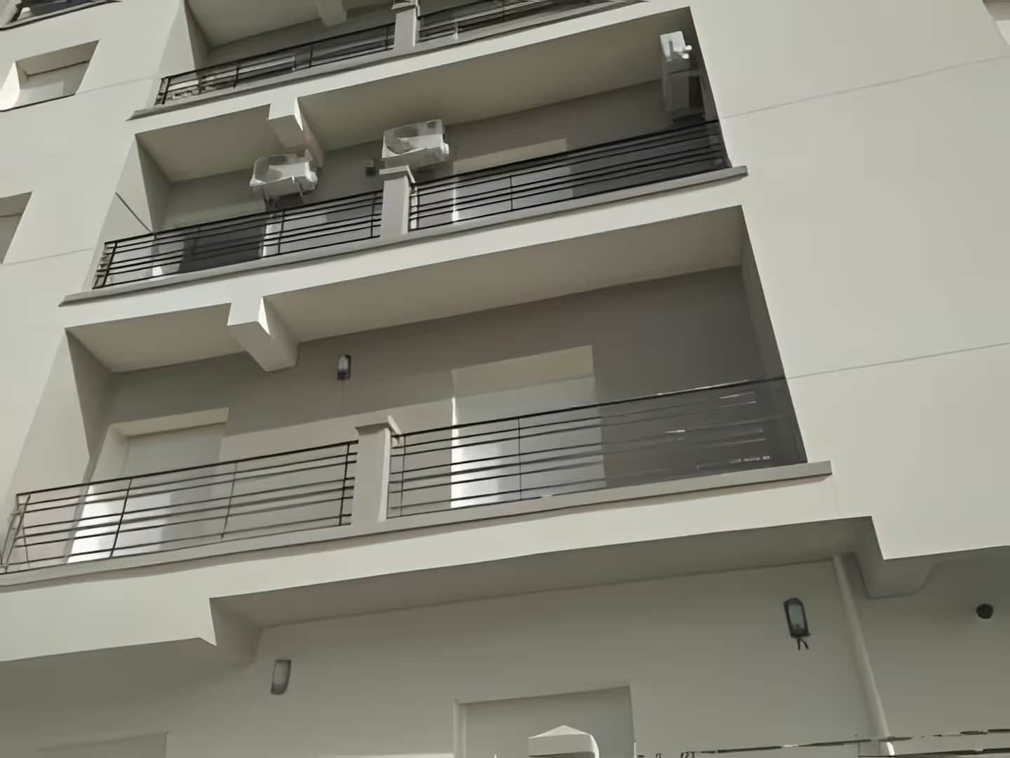 Vente Appartement F5 Alger Dely Brahim - Photo 1