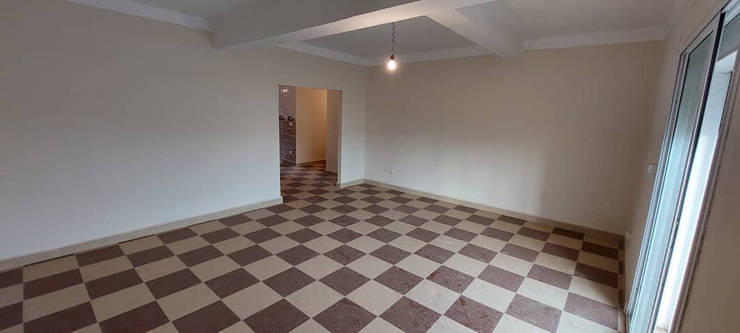 F5 8eme étage sidi yahia hydra - Photo 2