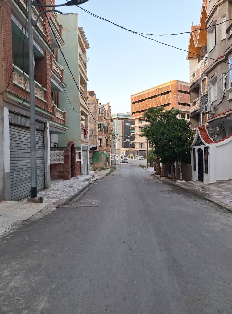 Villa individuelle R+2 À VENDRE - Photo 1