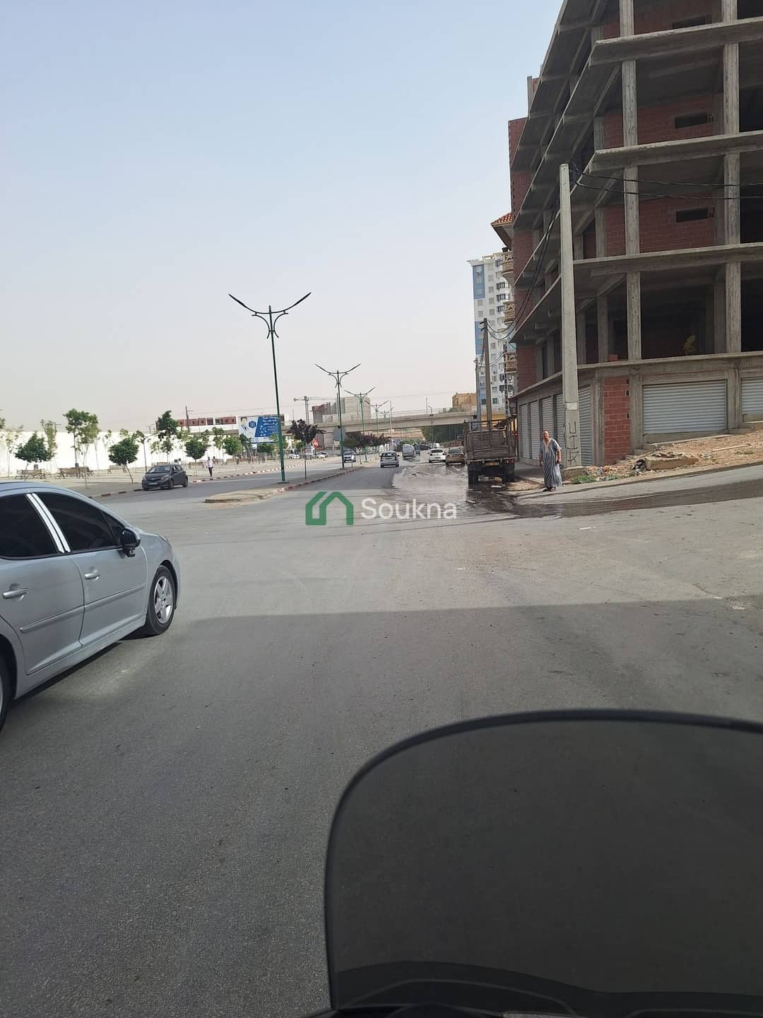 À LOUER – Local commercial - Photo 2